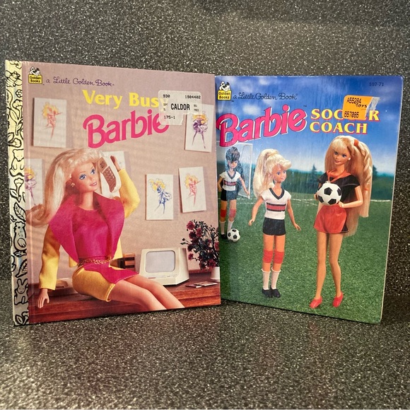 BARBIE NWT/VGUC Bundle:3 Barbie vintage Golden Books. - Picture 12 of 16